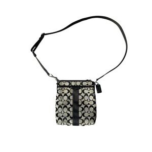 VINTAGE RARE Coach Black and Cream Crossbody Bag